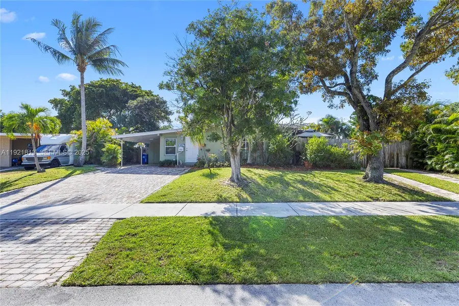 1410 NE 40th Ct, Pompano Beach, FL 33064 - Image #2