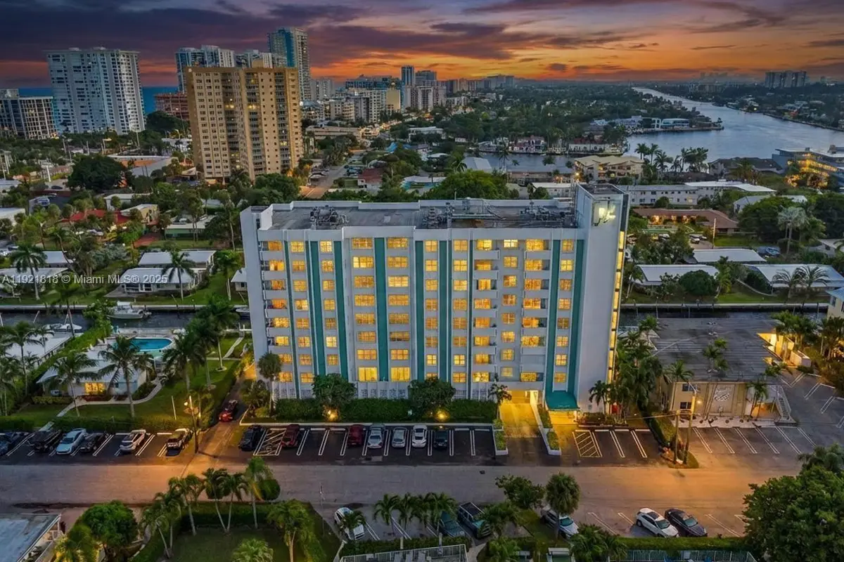 3210 SE 10th St #4D, Pompano Beach, FL 33062 - Image #1