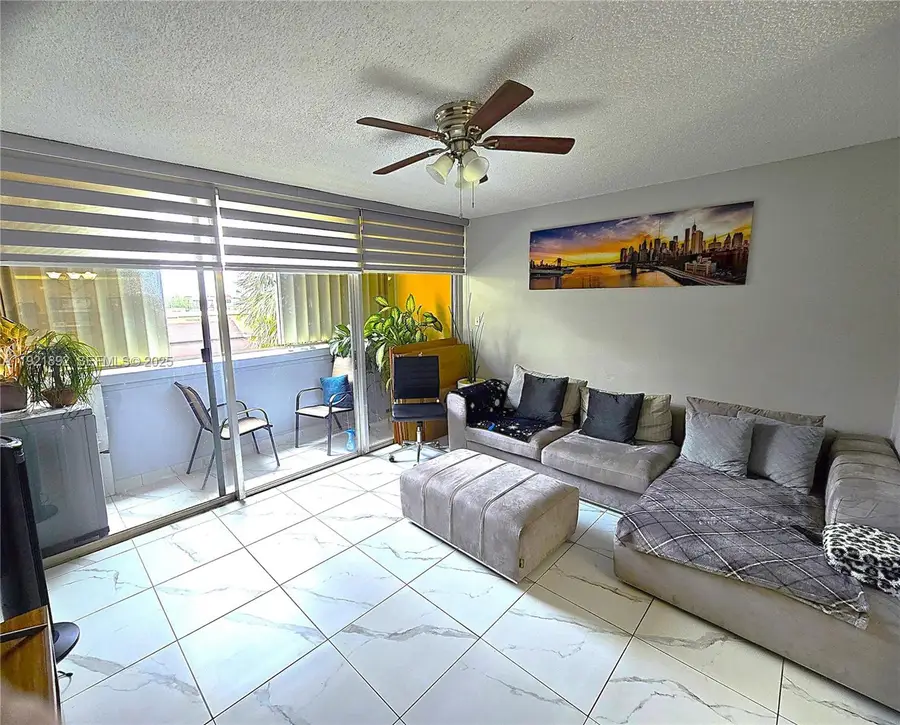 1750 W 56th St #216, Hialeah, FL 33012 - Image #3
