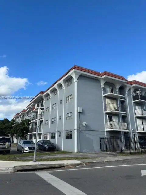 13725 NE 6th Ave #209, North Miami, FL 33161 - Image #1