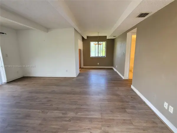 1245 S Flagler Ave #305, Pompano Beach, FL 33060