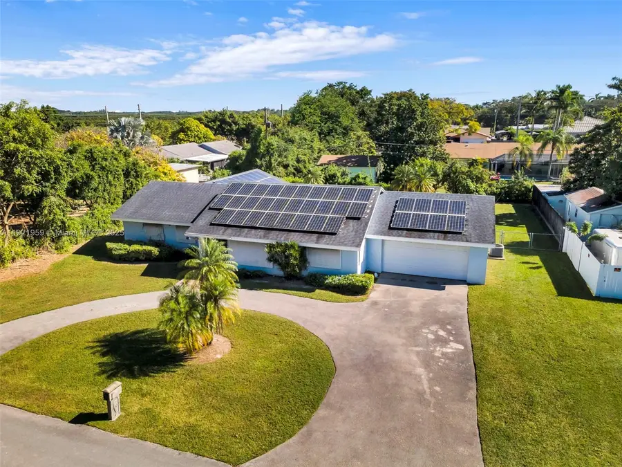 27221 SW 167th Ct, Homestead, FL 33031 - Image #3