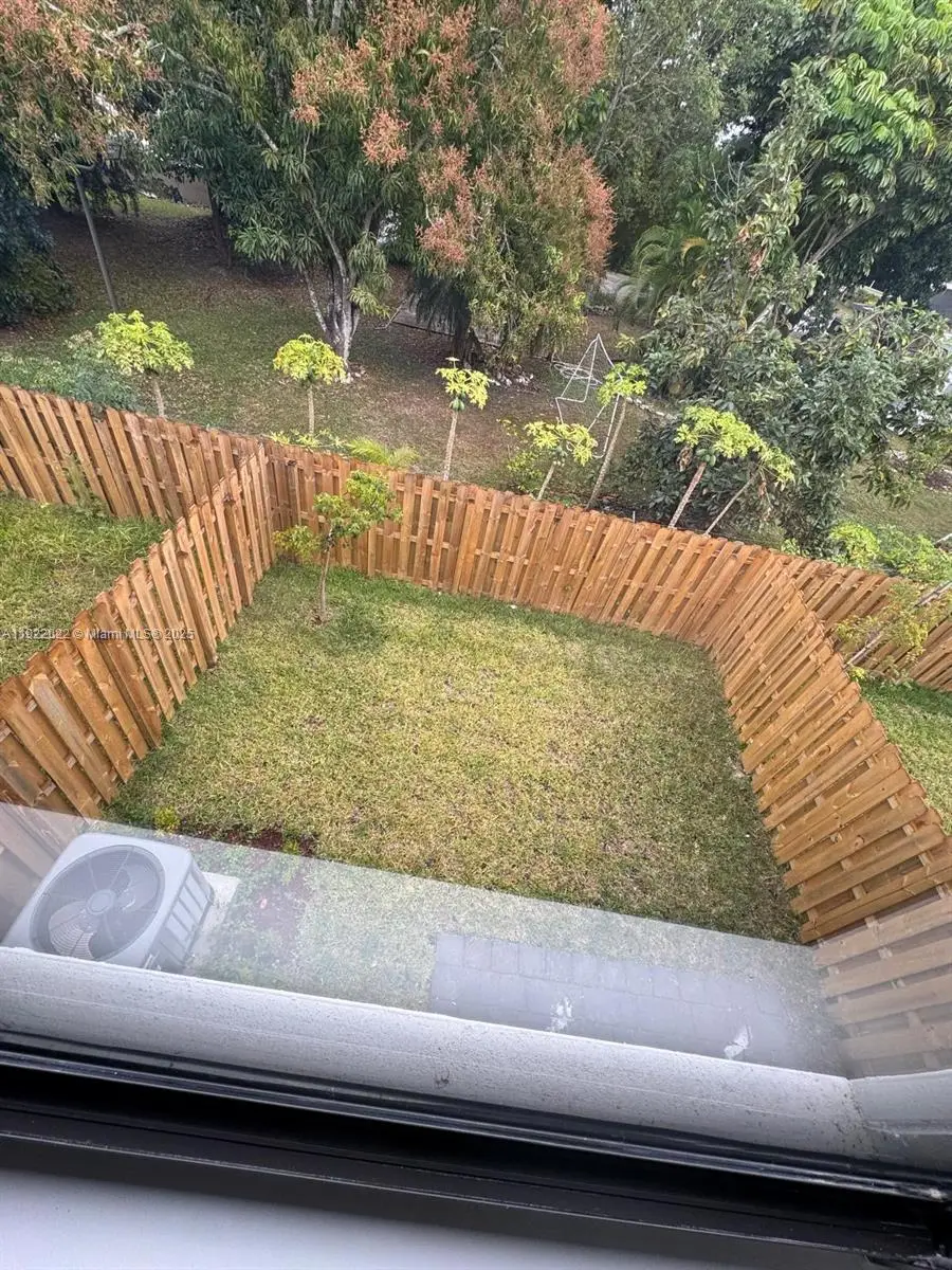 34423 SW 189th Ct, Homestead, FL 33034 - Image #2