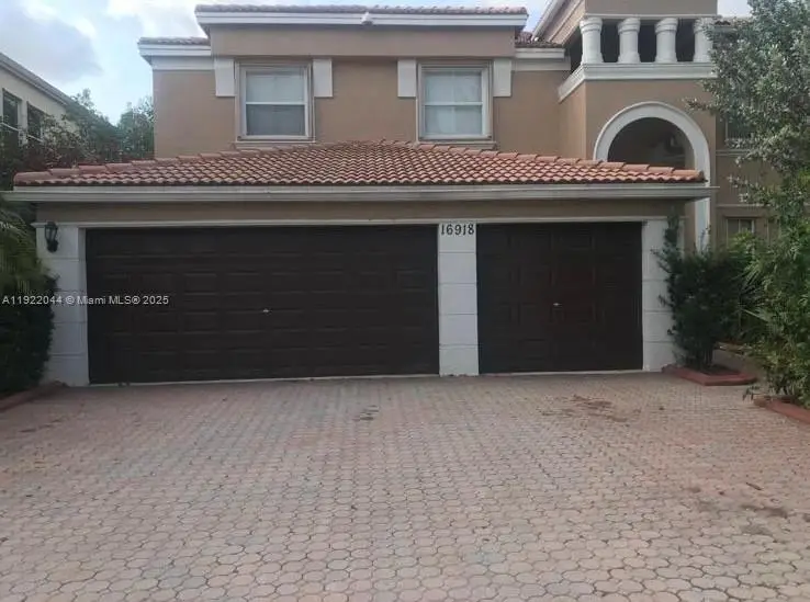 16918 SW 16th St, Pembroke Pines, FL 33027 - Image #2