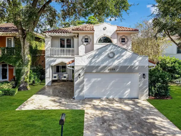 3559 Forest View Cir, Dania Beach, FL 33312