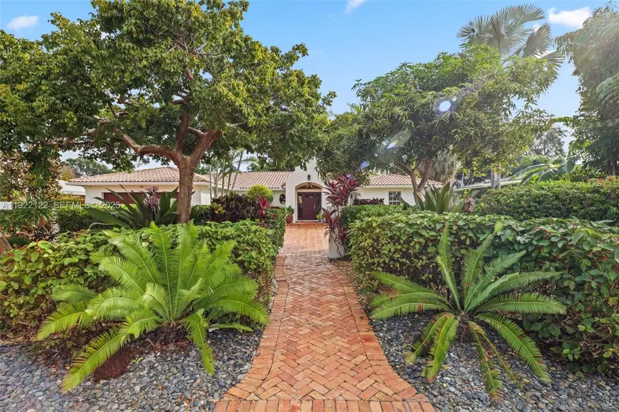 608 Middle River Dr, Fort Lauderdale, FL 33304 - Image #3