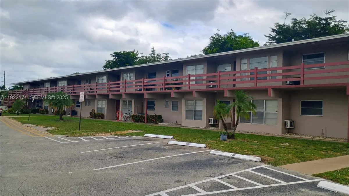 2980 NW 43rd Ter #103, Lauderdale Lakes, FL 33313 - Image #1