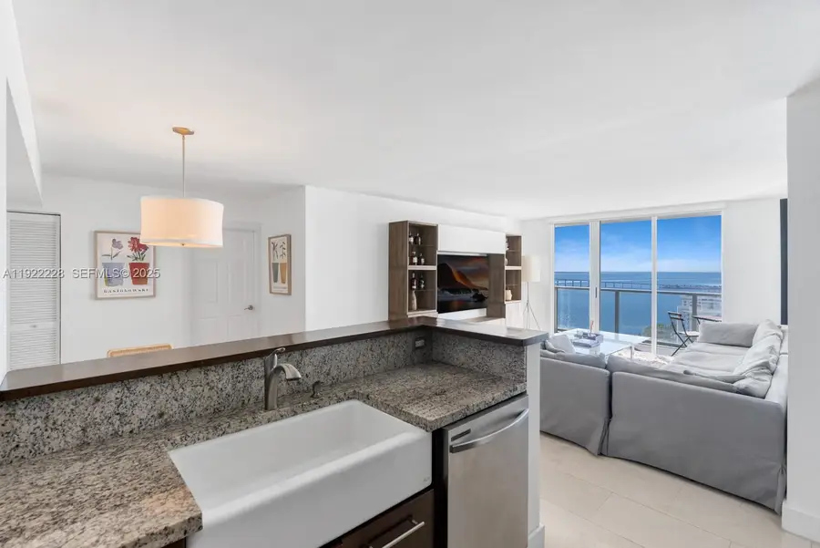 1155 Brickell Bay Dr #2409, Miami, FL 33131 - Image #3