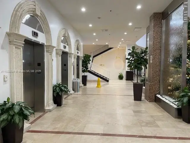 19201 Collins Ave #628, Sunny Isles Beach, FL 33160 - Image #3