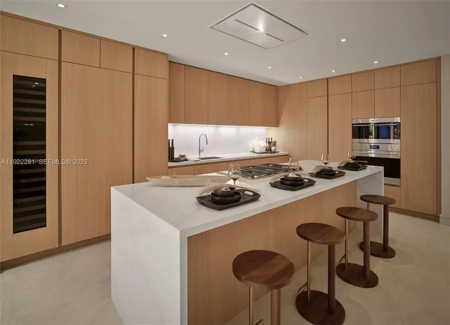 2241 SE 17th St #703, Fort Lauderdale, FL 33316 - Image #2