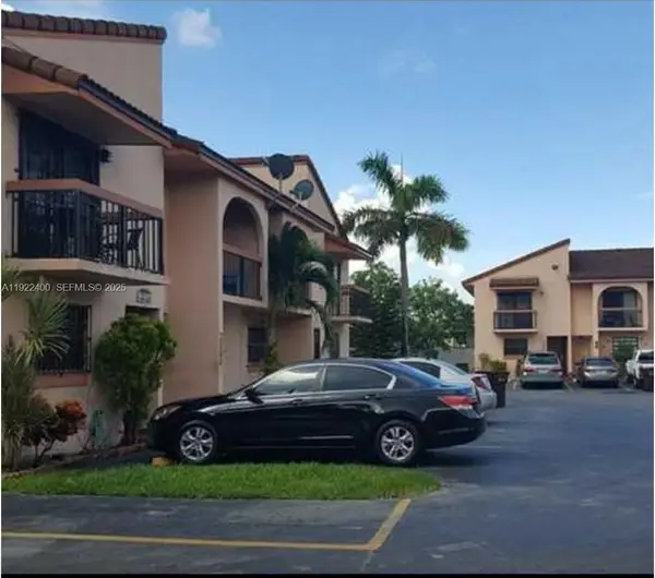 5261 W 25th Ct #904, Hialeah, FL 33016