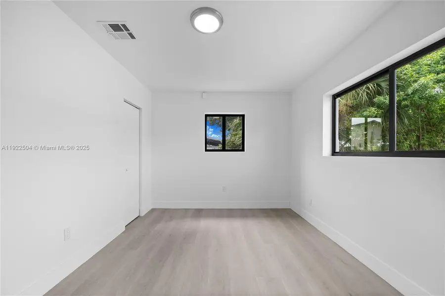 2983 NW 1st St, Pompano Beach, FL 33069 - Image #2