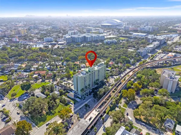 816 NW 11th St #607, Miami, FL 33136