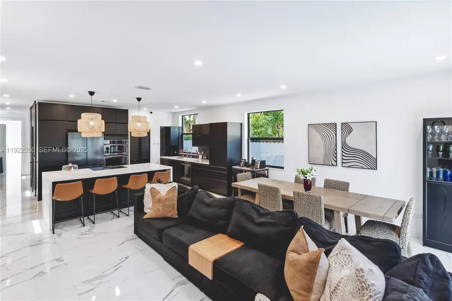 2320 SW 14th St, Miami, FL 33145 - Image #3