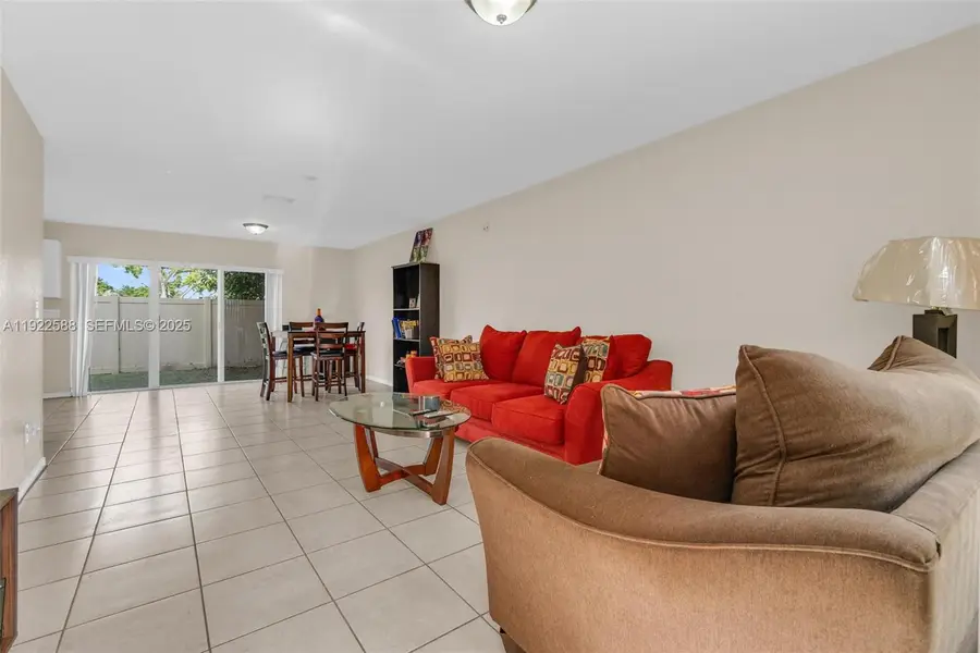 8761 SW 21st St, Miramar, FL 33025 - Image #3