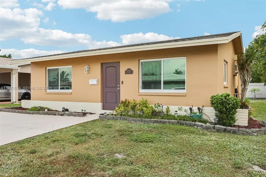 6003 NW 74th Ave, Tamarac, FL 33321 - Image #3