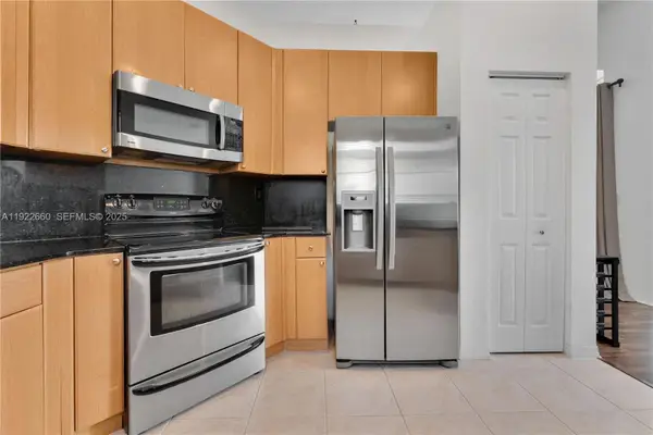 143 SE 22nd Ter, Homestead, FL 33033