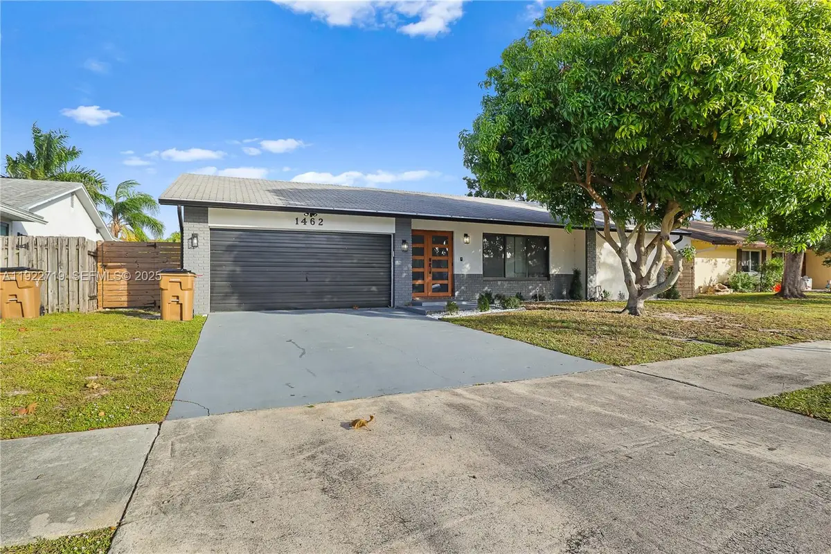 1462 SW 25th Ave, Deerfield Beach, FL 33442 - Image #1