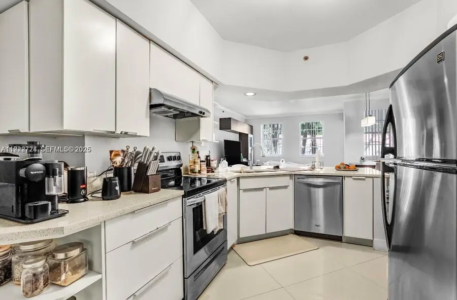 Address Withheld By Seller, Aventura, FL 33160 - Image #2