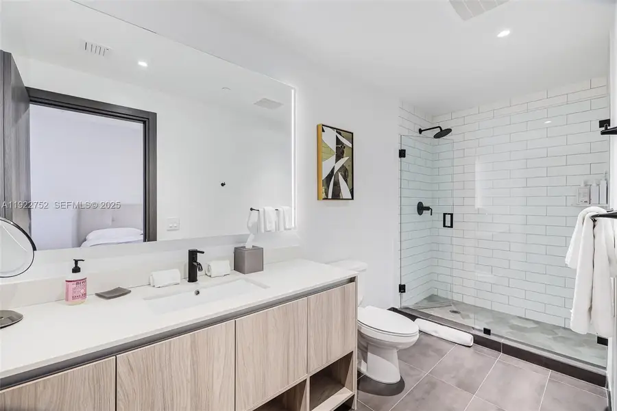 398 NE 5th St #2319, Miami, FL 33132 - Image #2