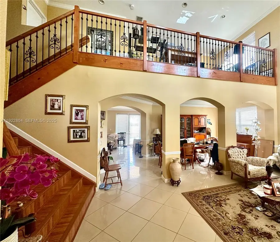 6541 SW 162nd Ct, Miami, FL 33193 - Image #2