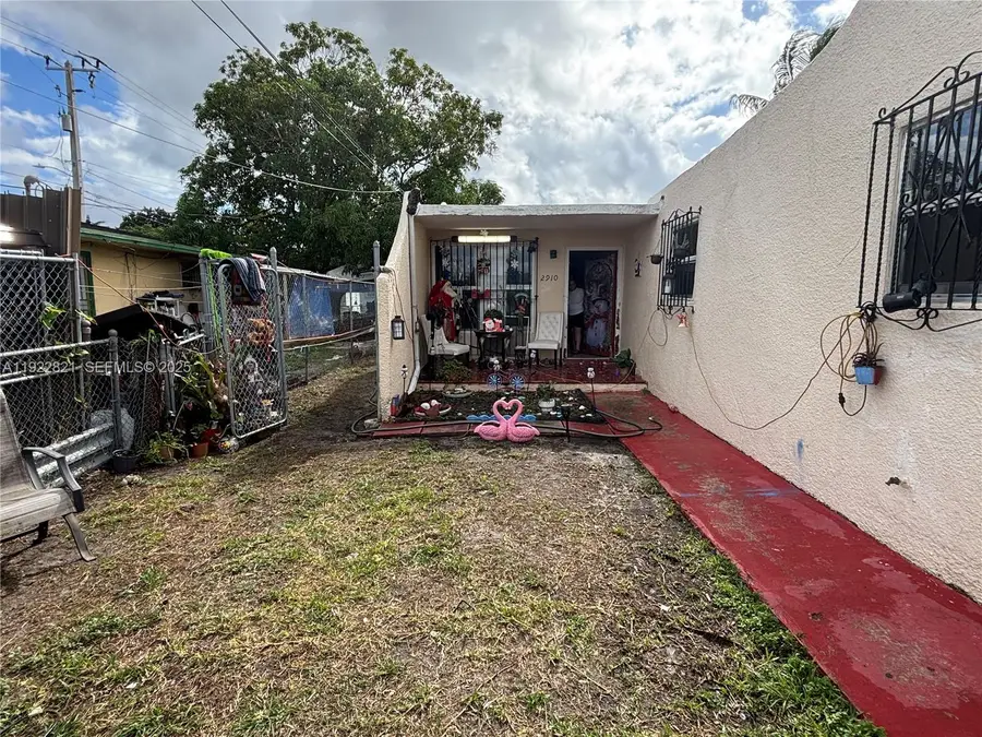2912 NW 32nd St, Miami, FL 33142 - Image #3
