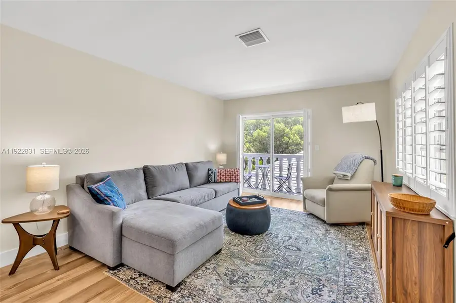 Address Withheld By Seller, Coral Gables, FL 33146 - #2