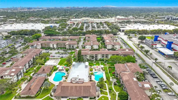 16750 NE 14th Ave #308, Miami, FL 33162