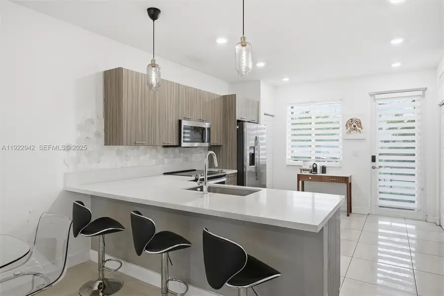 6420 NW 102nd Path #110, Doral, FL 33178 - Image #3