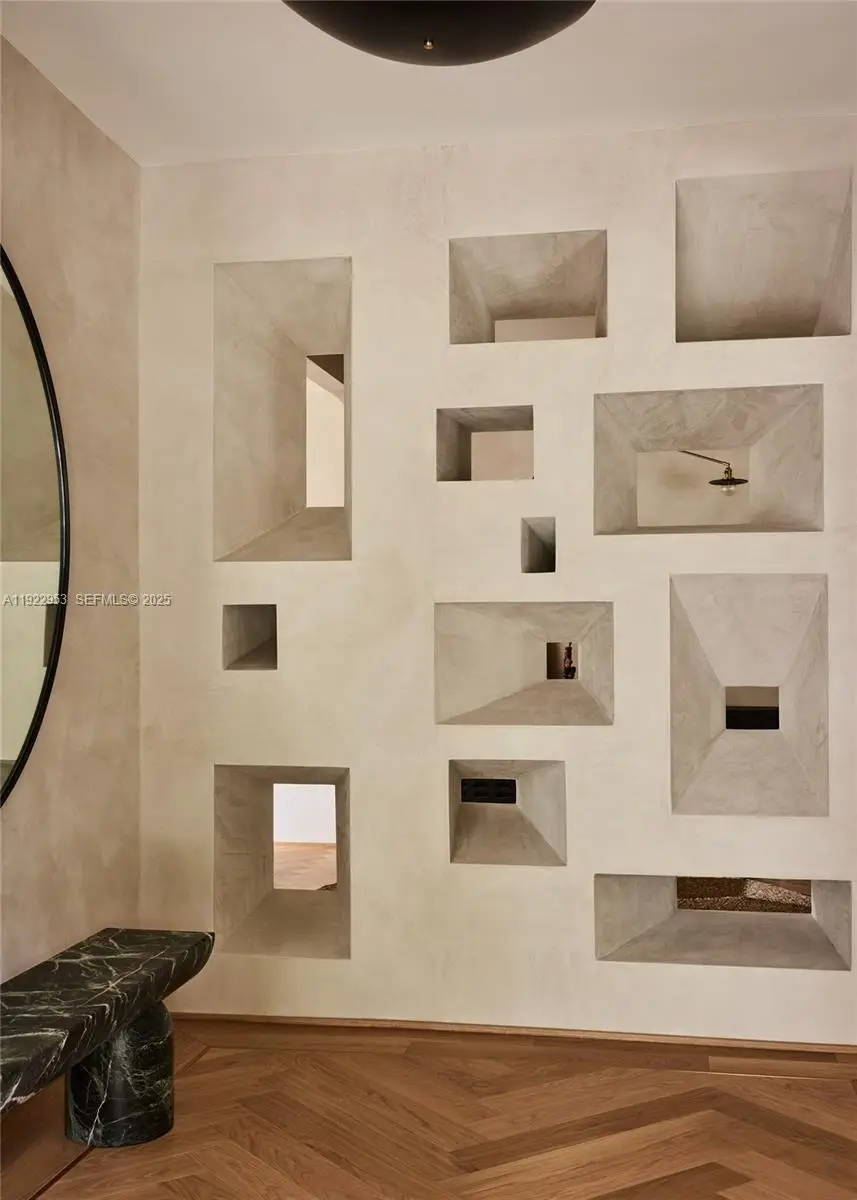 1315 Lenox Ave, Miami Beach, FL 33139 - Image #2