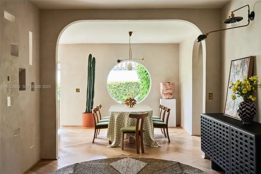 1315 Lenox Ave, Miami Beach, FL 33139 - Image #3