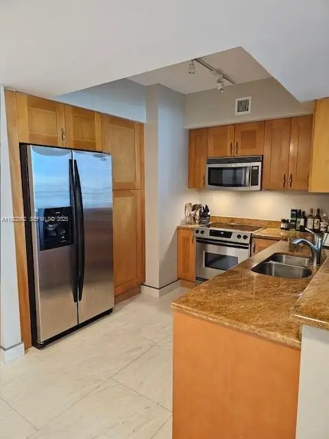 1755 E Hallandale Beach Blvd #1004E, Hallandale Beach, FL 33009 - Image #1
