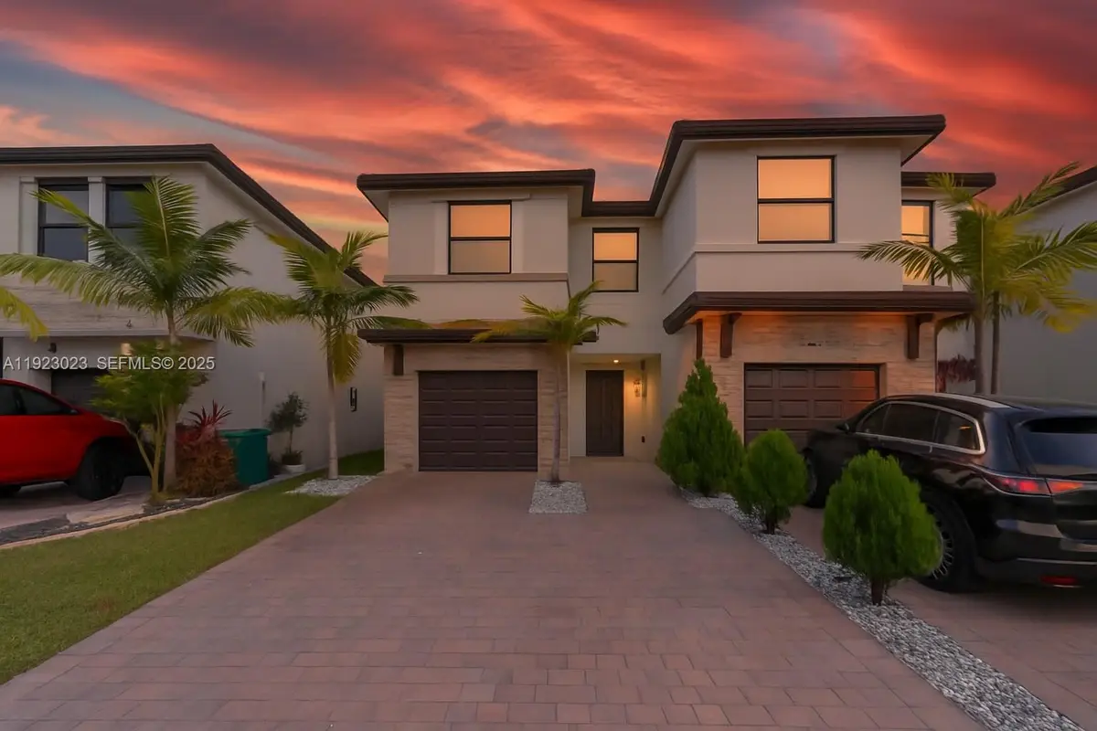 25447 SW 109th Ave, Homestead, FL 33032 - Image #1