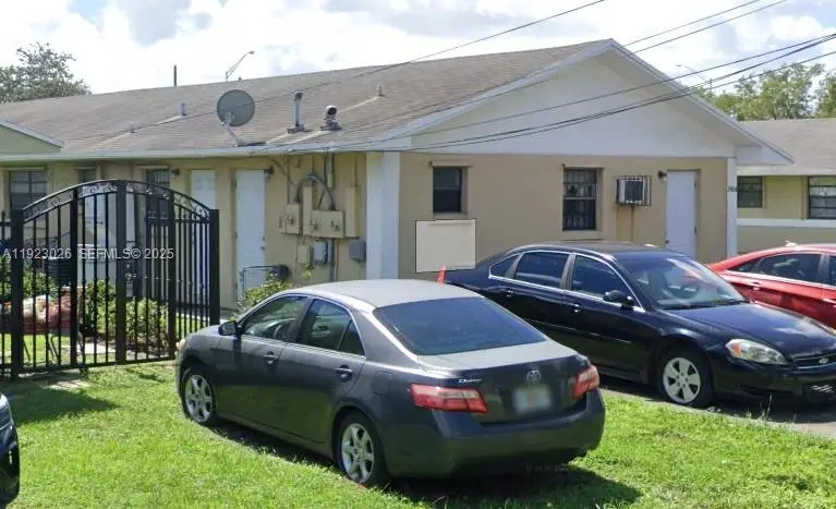 2416 NW 79th Ter, Miami, FL 33147 - Image #3