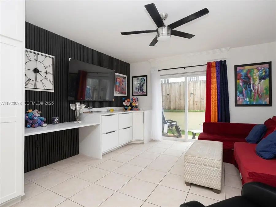 437 SW 3rd St #2, Miami, FL 33130 - Image #2