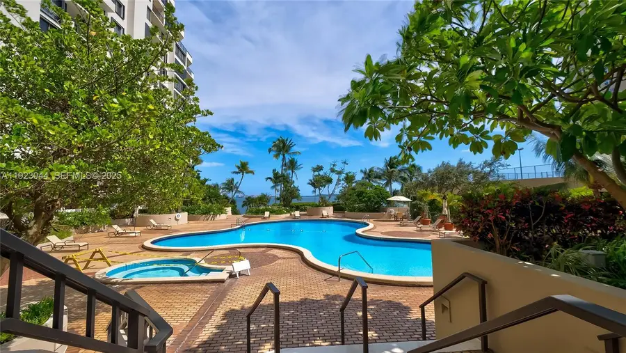 520 Brickell Key Dr #A604, Miami, FL 33131 - Image #3