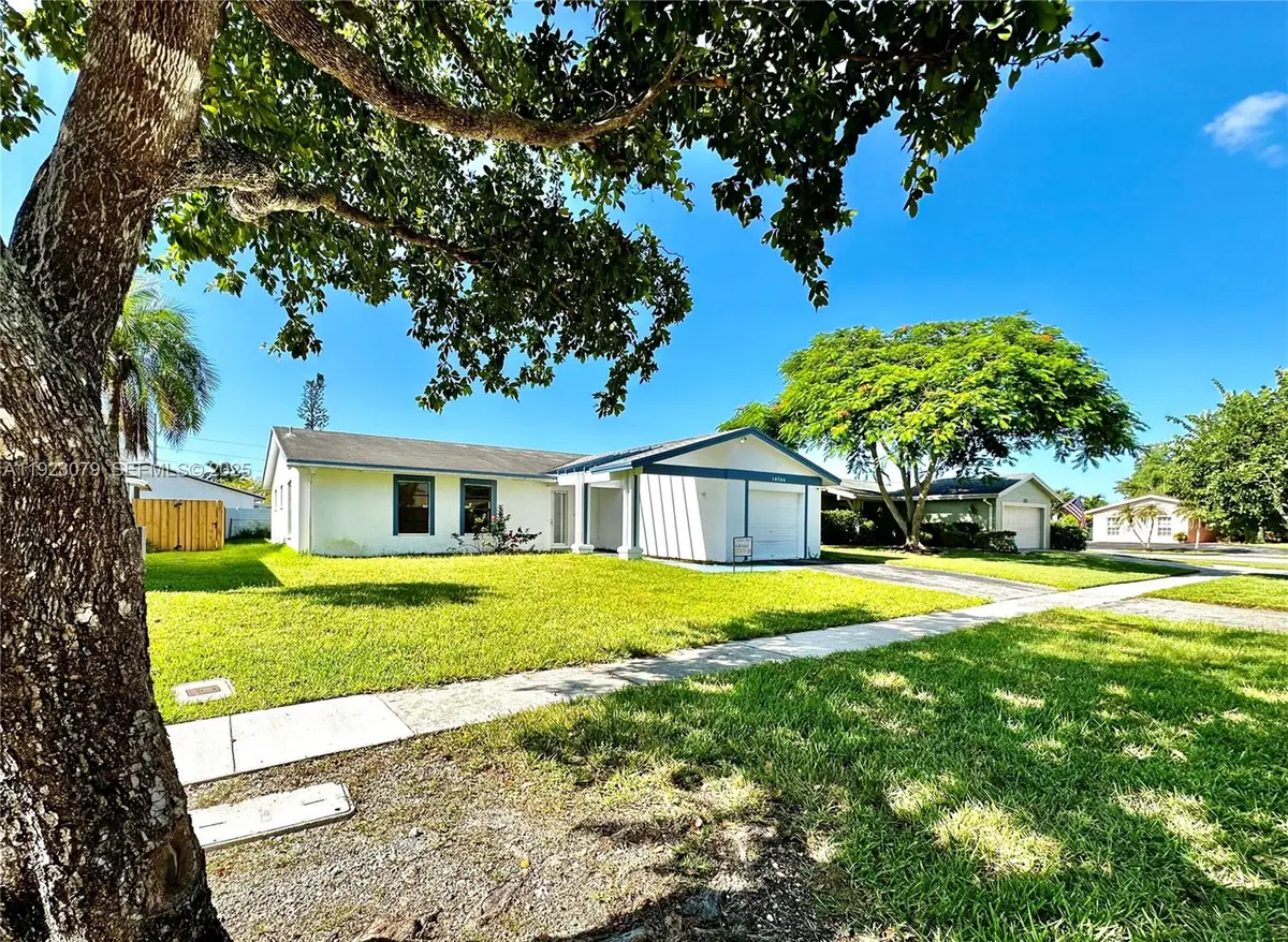16708 SW 5th Way, Weston, FL 33326 - Image #1