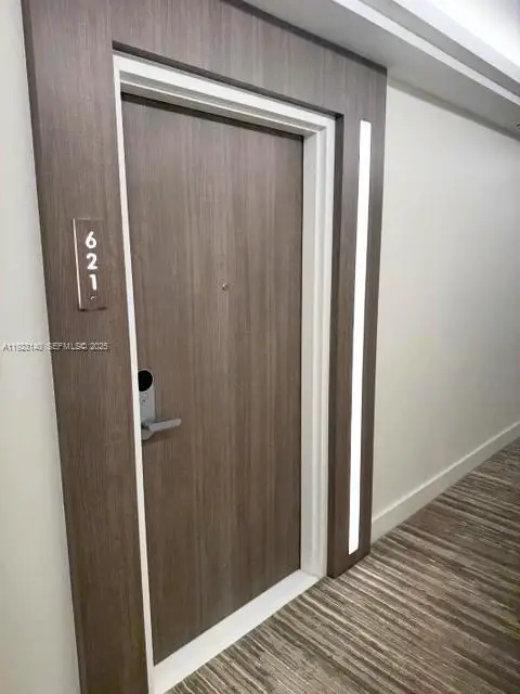 2301 Collins Ave #621, Miami Beach, FL 33139