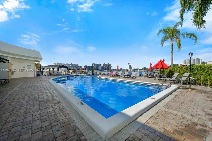 100 Golden Isles Dr #1109, Hallandale Beach, FL 33009 - Image #2