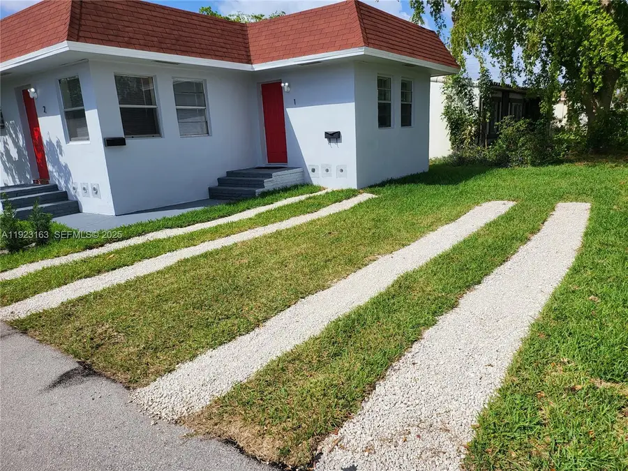 Address Withheld By Seller, Hollywood, FL 33020 - Image #2