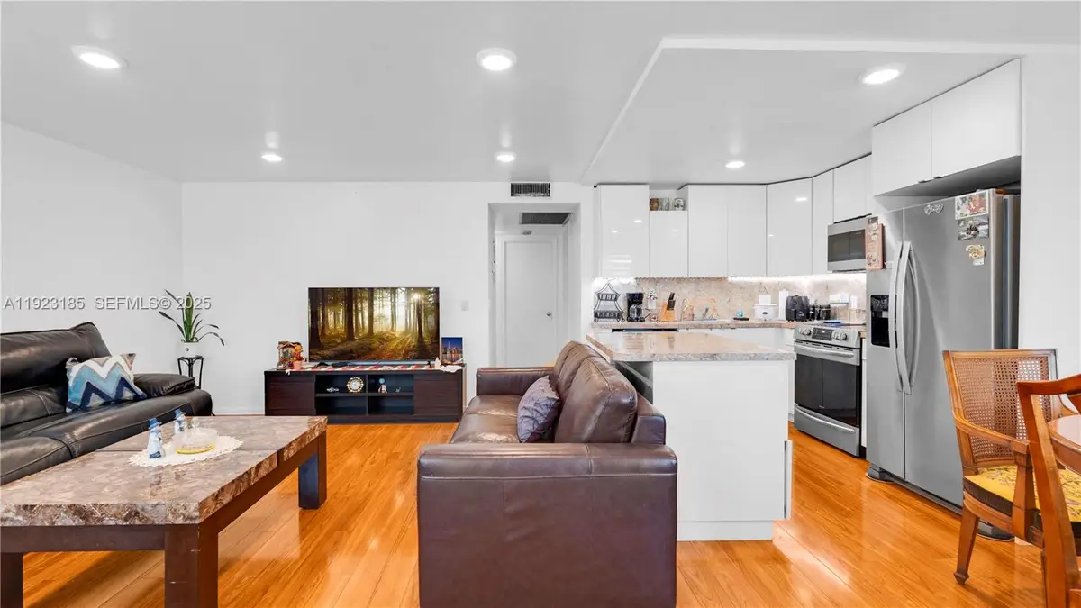 551 SW 135th Ave #208B, Pembroke Pines, FL 33027 - Image #1