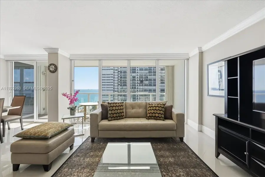 4300 N Ocean Blvd #10L, Fort Lauderdale, FL 33308 - Image #2