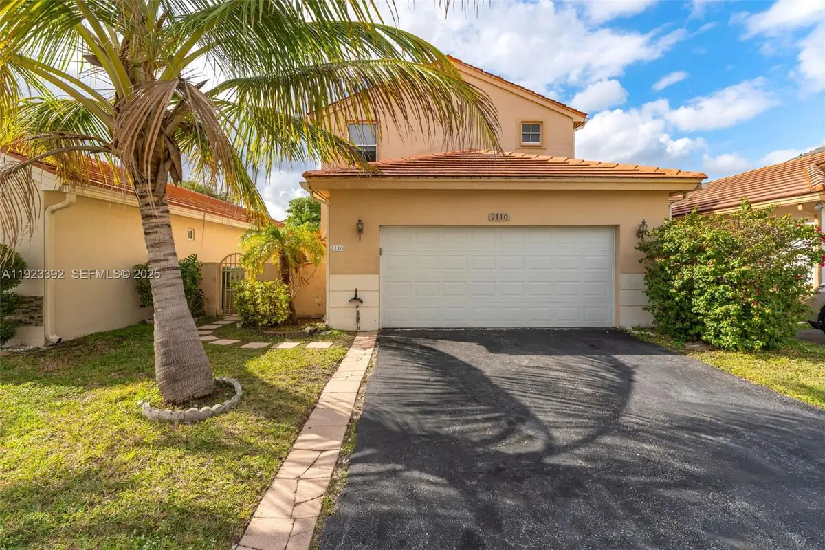 2110 NW 190th Ave, Pembroke Pines, FL 33029 - Image #1