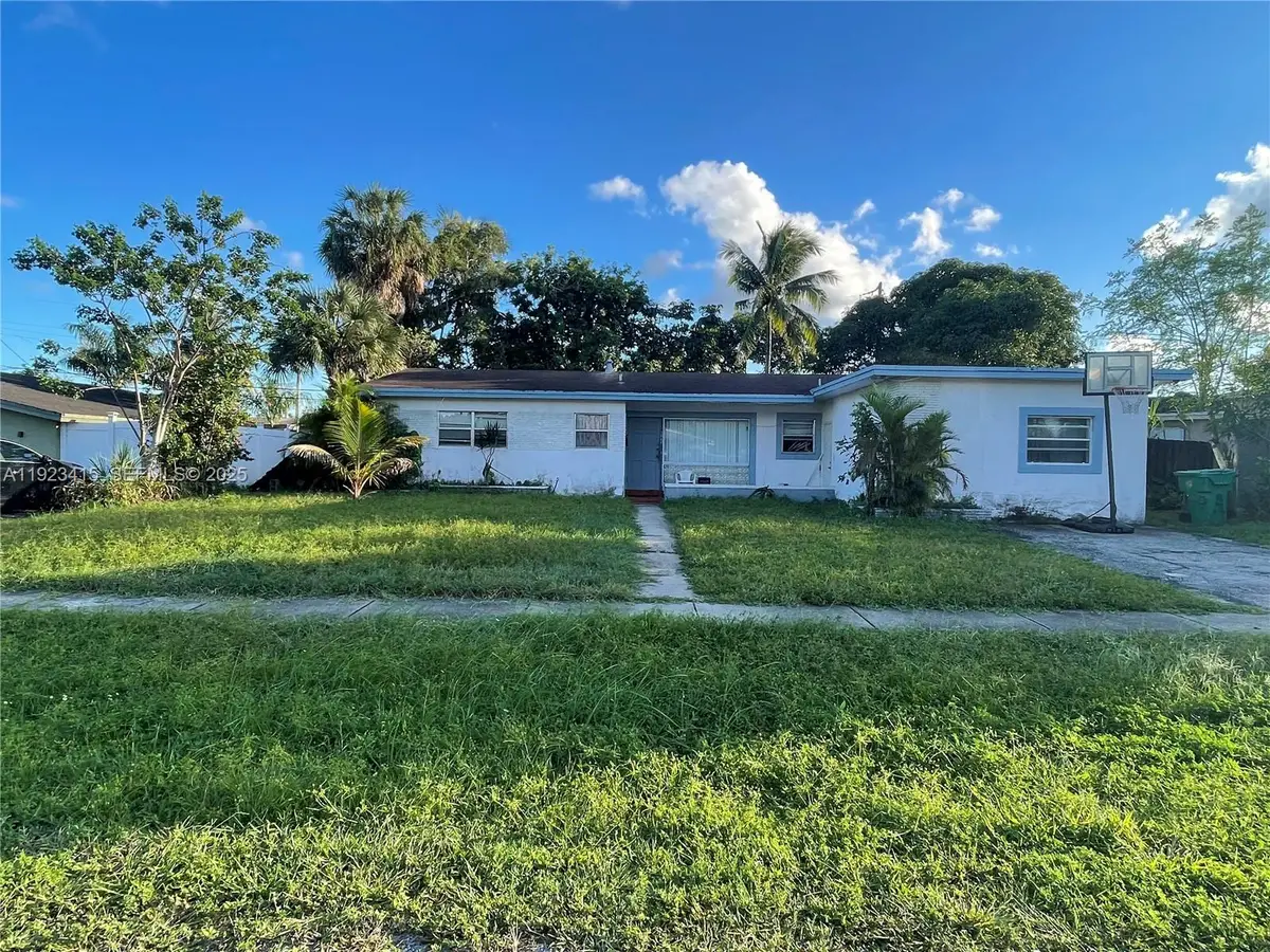 3880 NW 6th St, Lauderhill, FL 33311 - Image #1