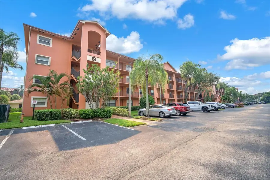 701 SW 142nd Ave #414S, Pembroke Pines, FL 33027 - Image #3