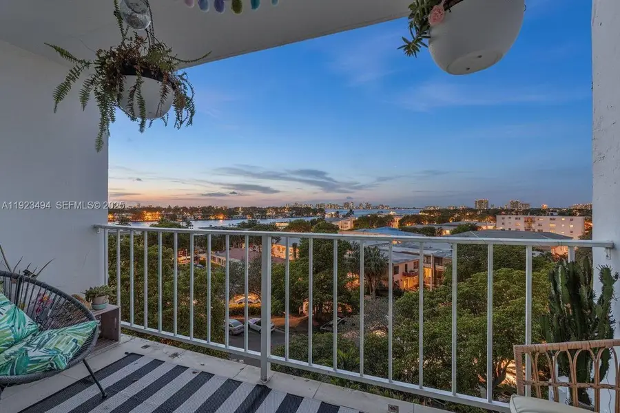 6900 Bay Dr #6B, Miami Beach, FL 33141 - Image #2