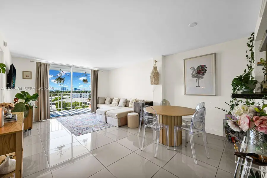 6900 Bay Dr #6B, Miami Beach, FL 33141 - Image #3