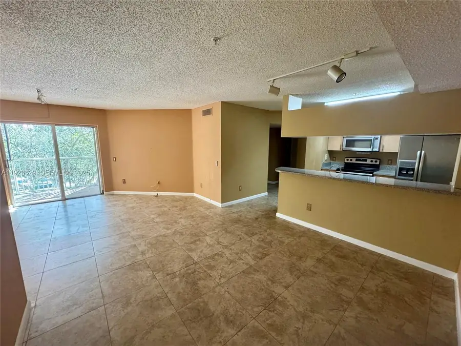 450 S Park Rd #5-307, Hollywood, FL 33021 - Image #3