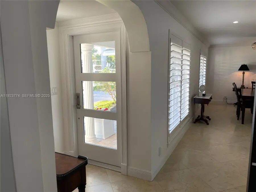 6611 NE 21st Ln, Fort Lauderdale, FL 33308 - Image #3