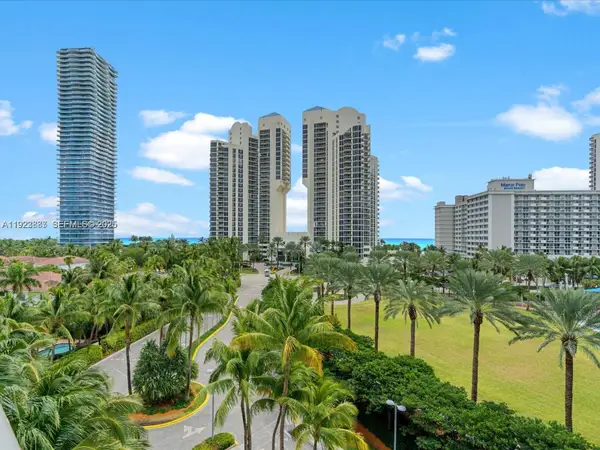 19370 E Collins Ave #627, Sunny Isles Beach, FL 33160